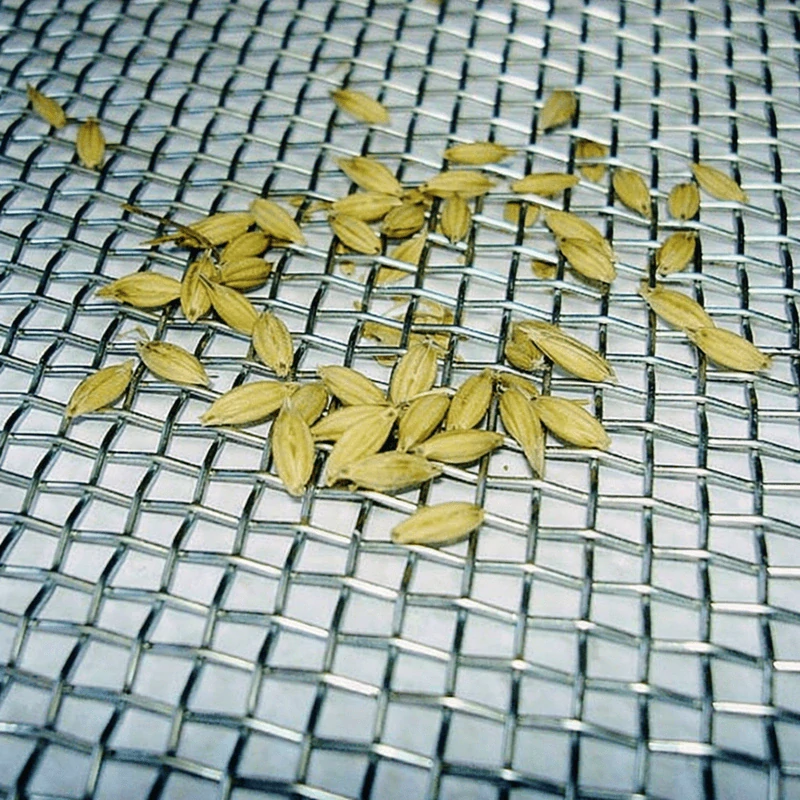 Kovová tkanina pozinkovaná, oko 2mm / 0,50 / 1000mm / 10m